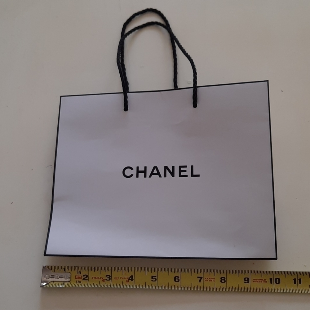 Chanel Authentic Small White Paper Shopping Bag Gift Tote - Picture 8 of 8